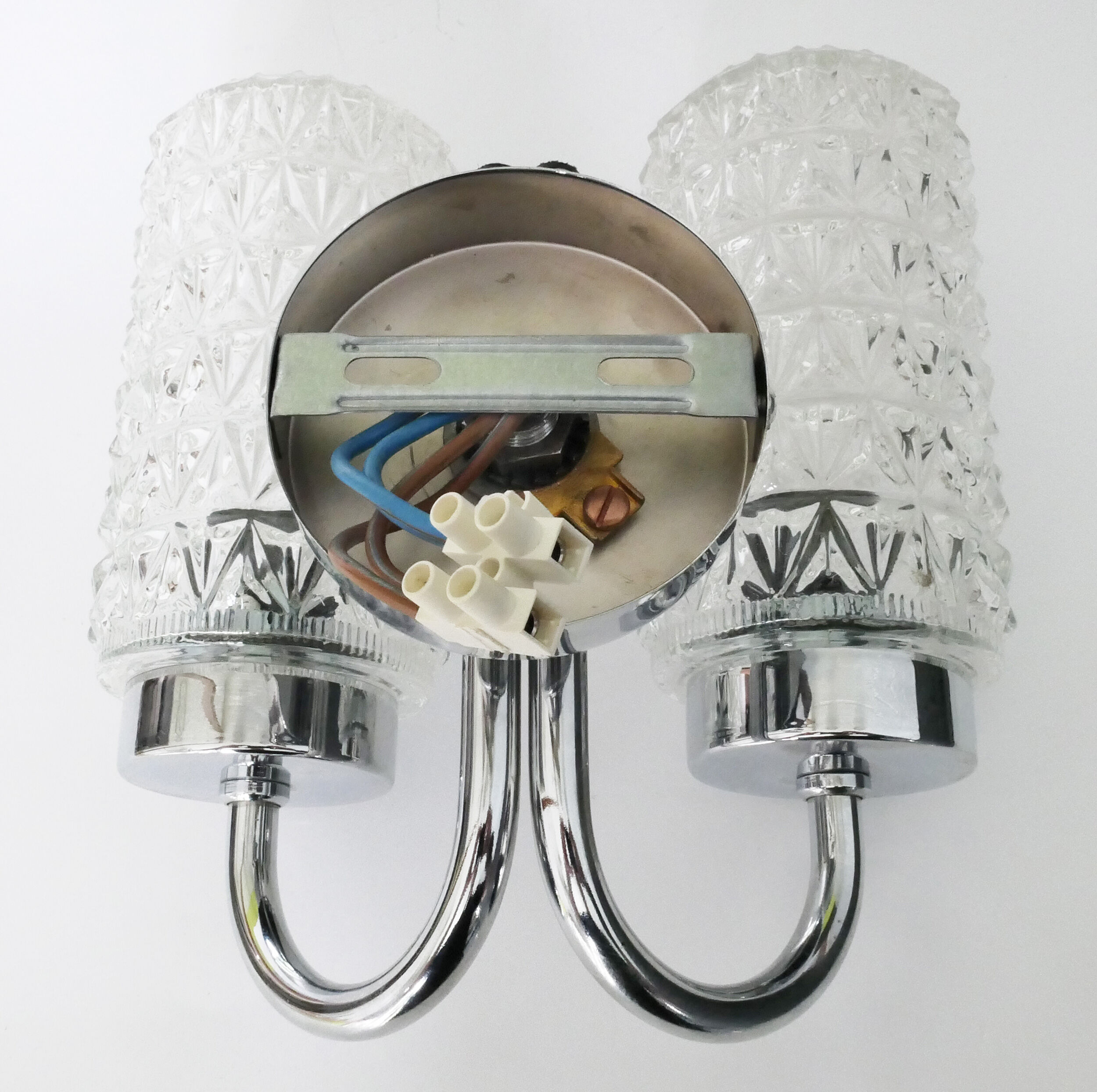 Double wall lamp 1970's chrome and glass