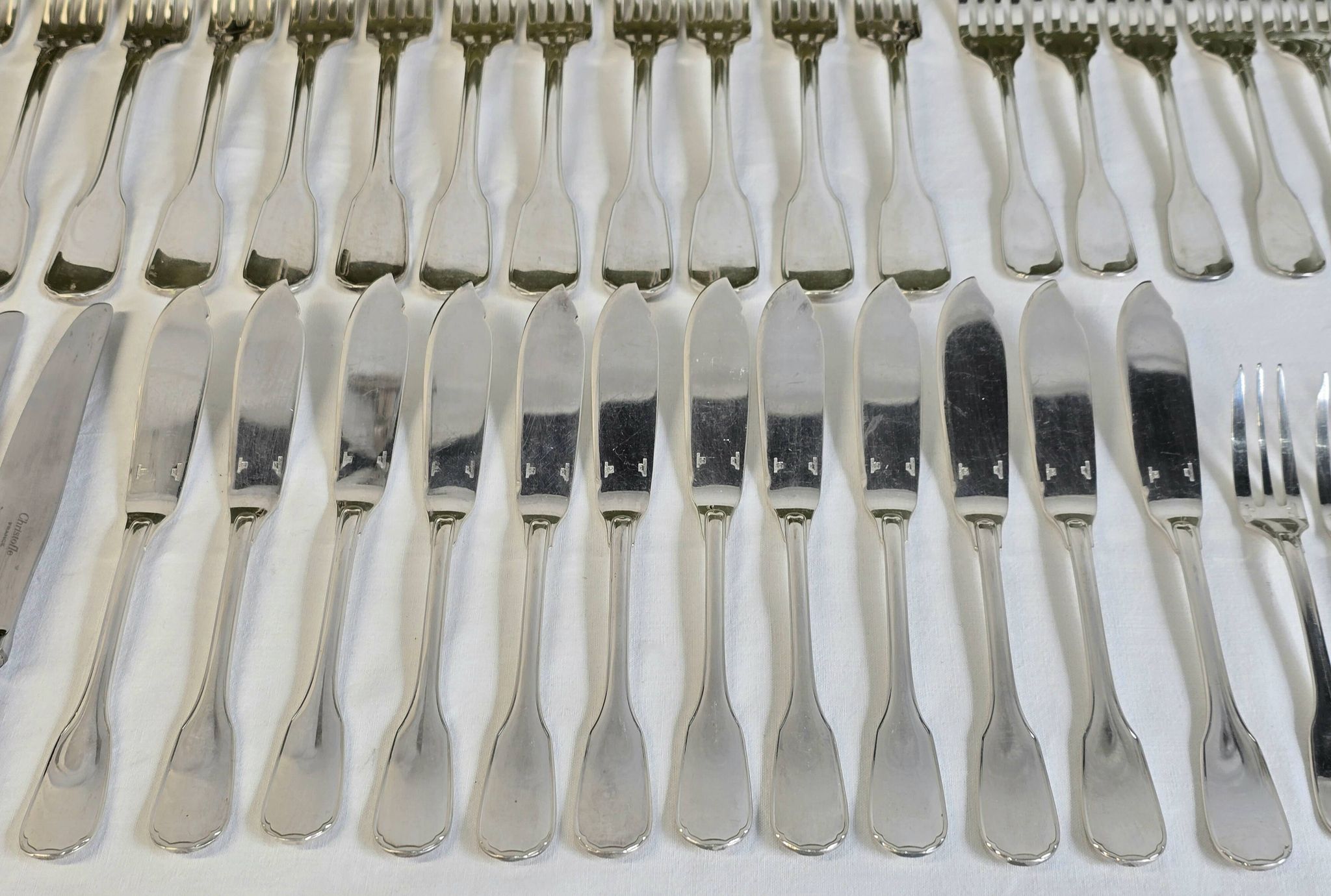 87-piece household cutlery set from Christofle, Versailles model, in metal.