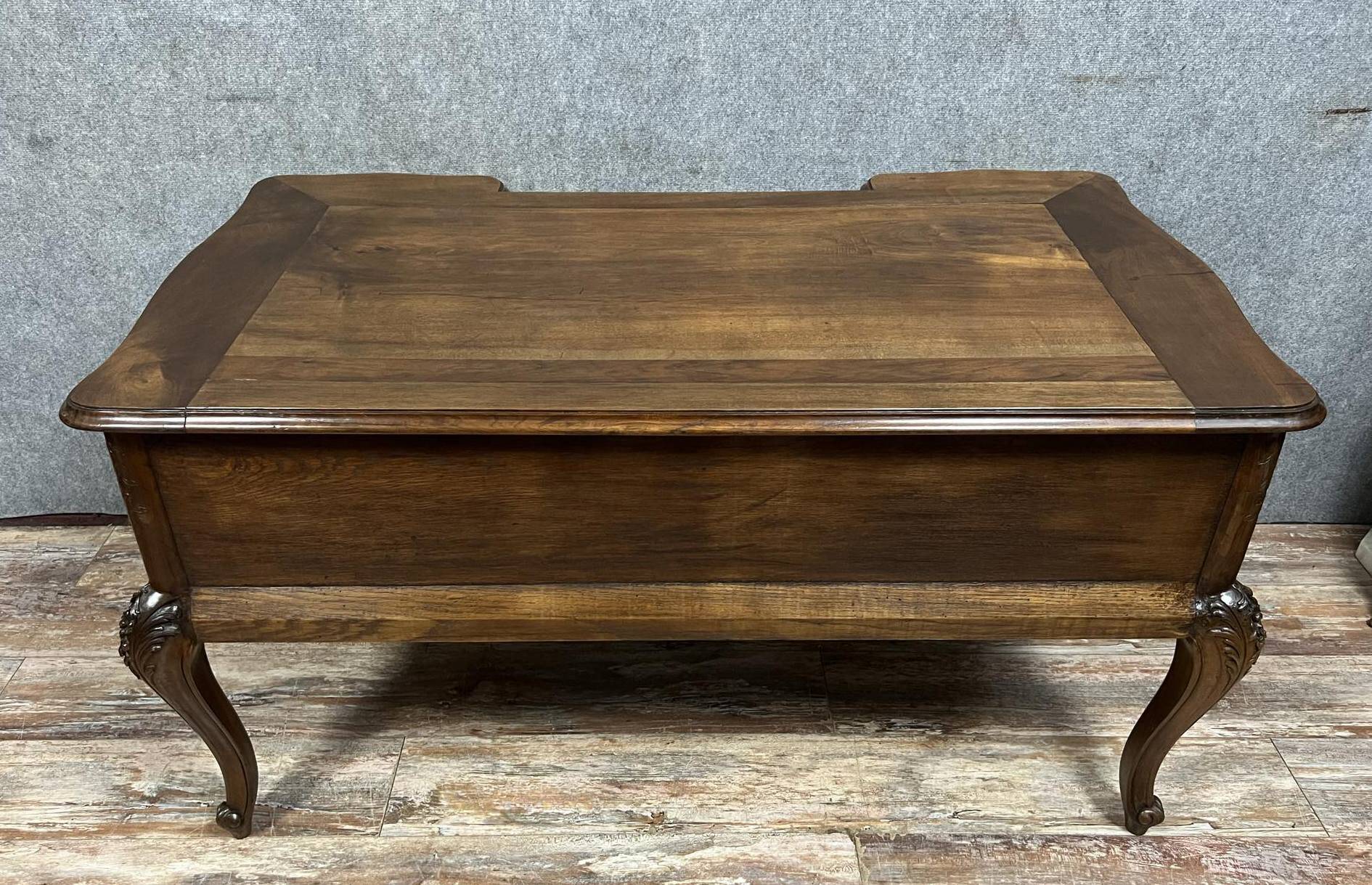 Curved provencal louis xv style desk in carved walnut circa 1880
