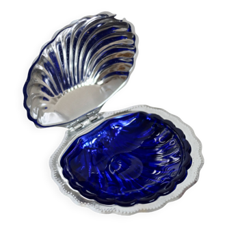 Vintage shell butter dish from the 1970s