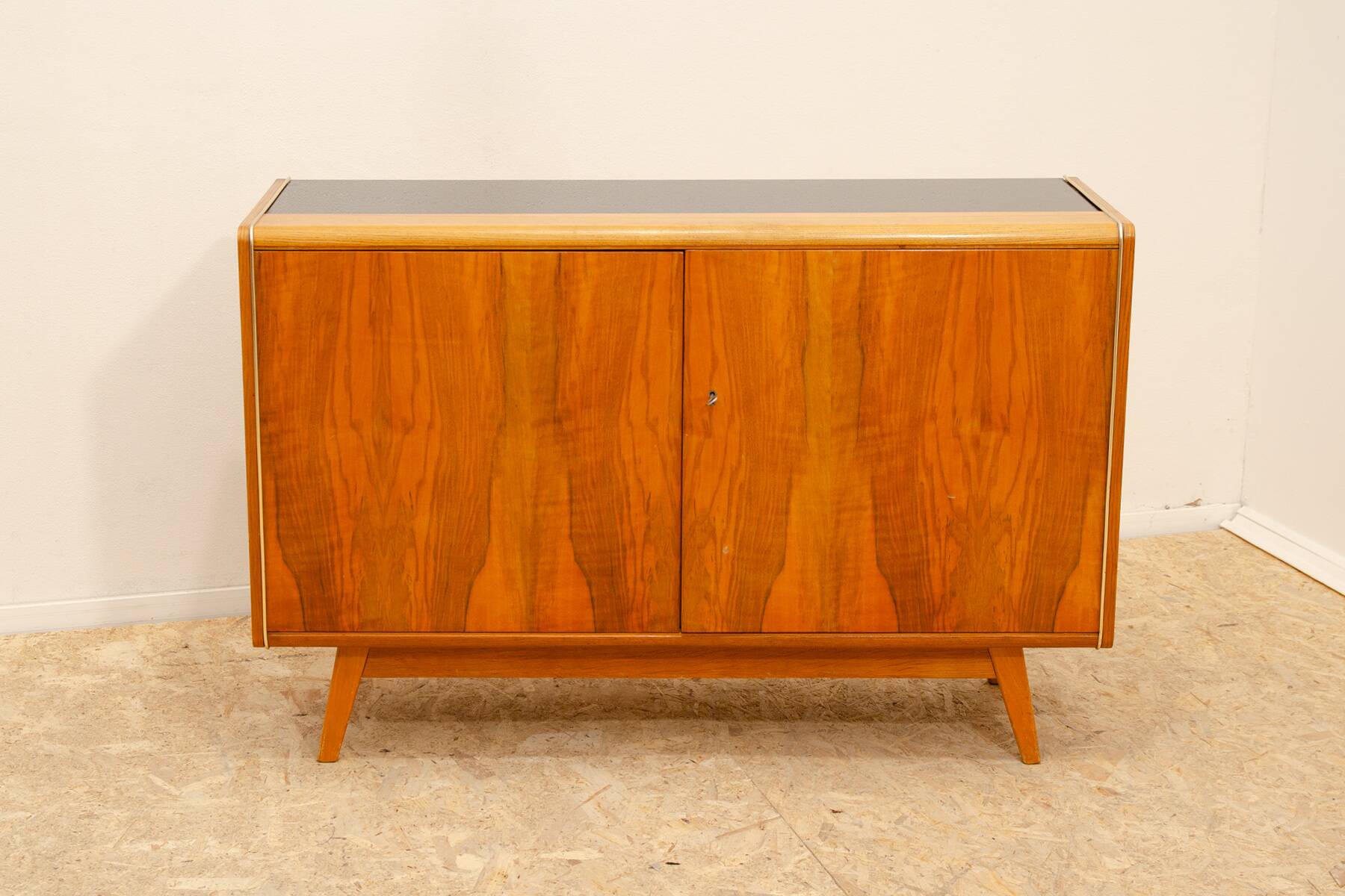 Mid century sideboard by Nepožitek & Landsman for Jitona, 1970´s