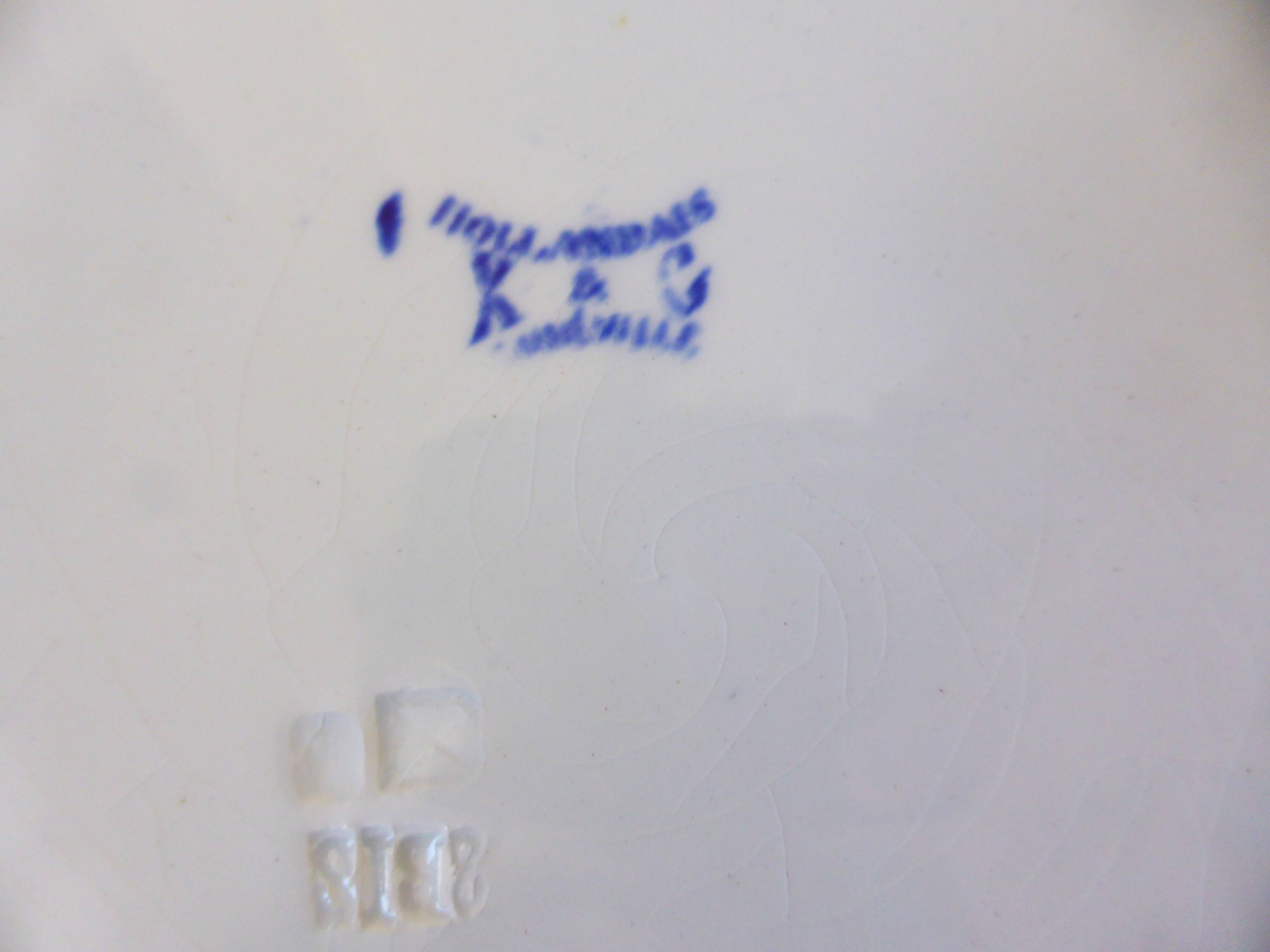 1 round vintage serving dish K and G Luneville Dutch model 2106122