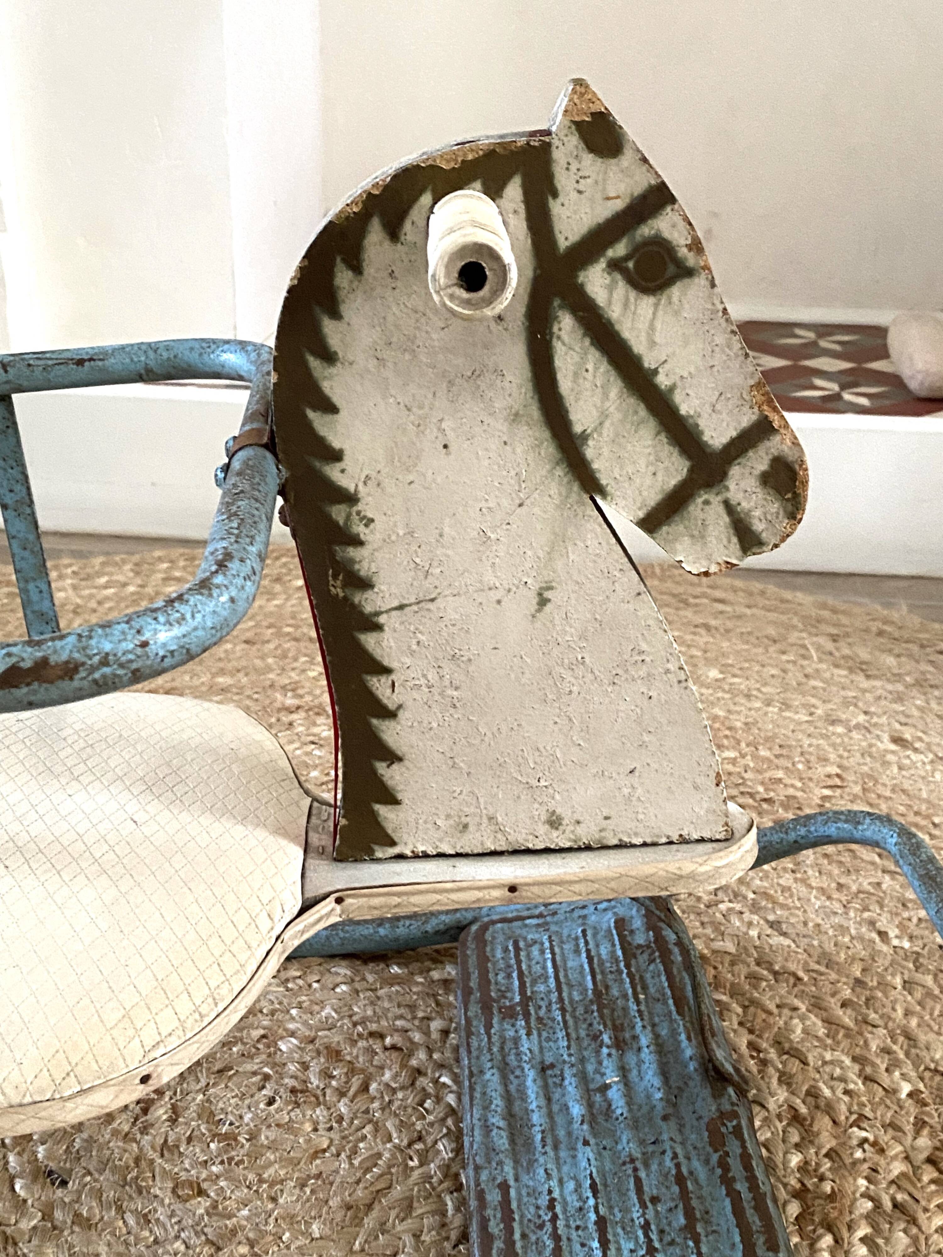 Cheval à bascule vintage