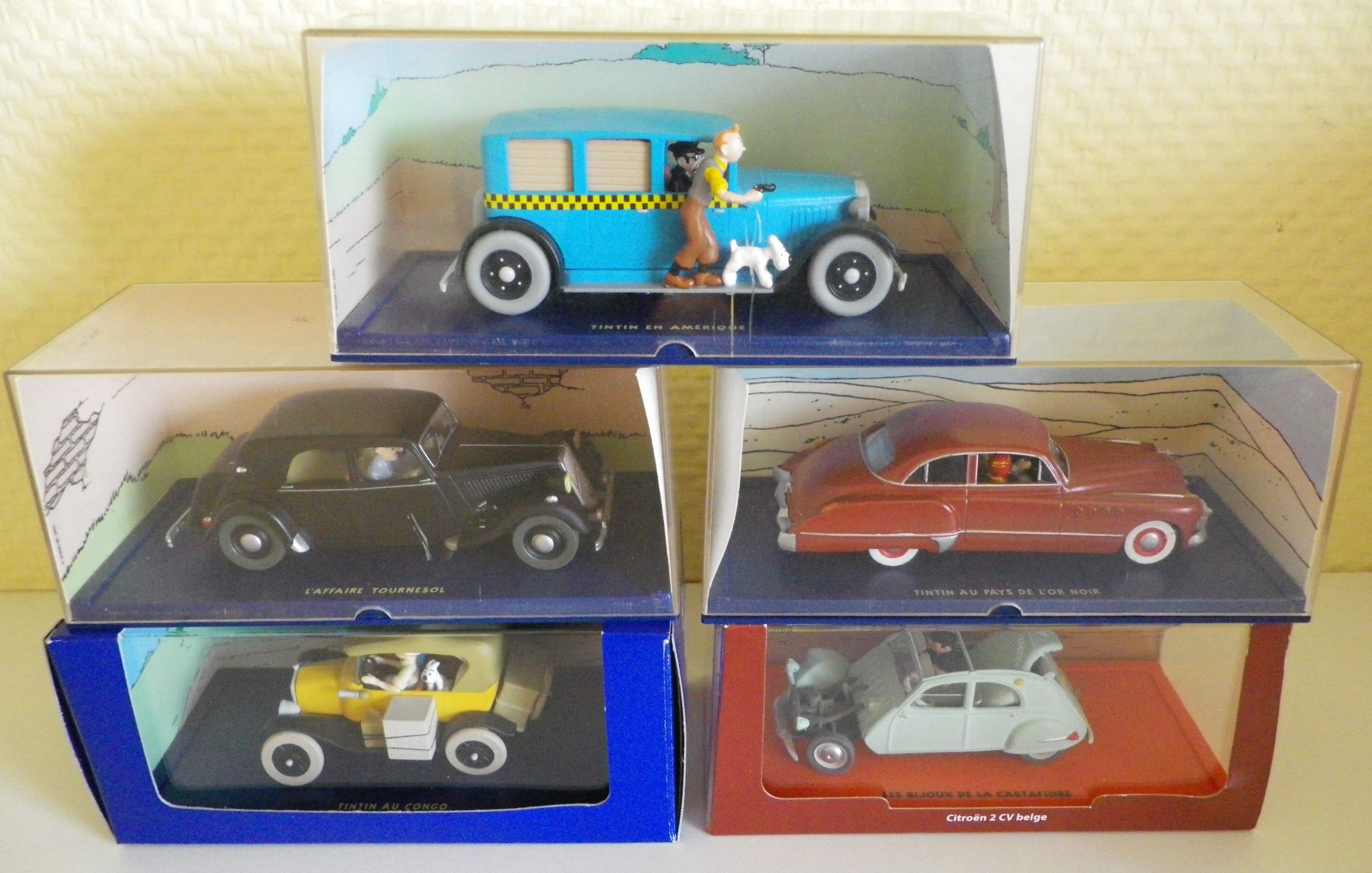 Lot of 5 Tintin collection cars, 1/43rd, original cases