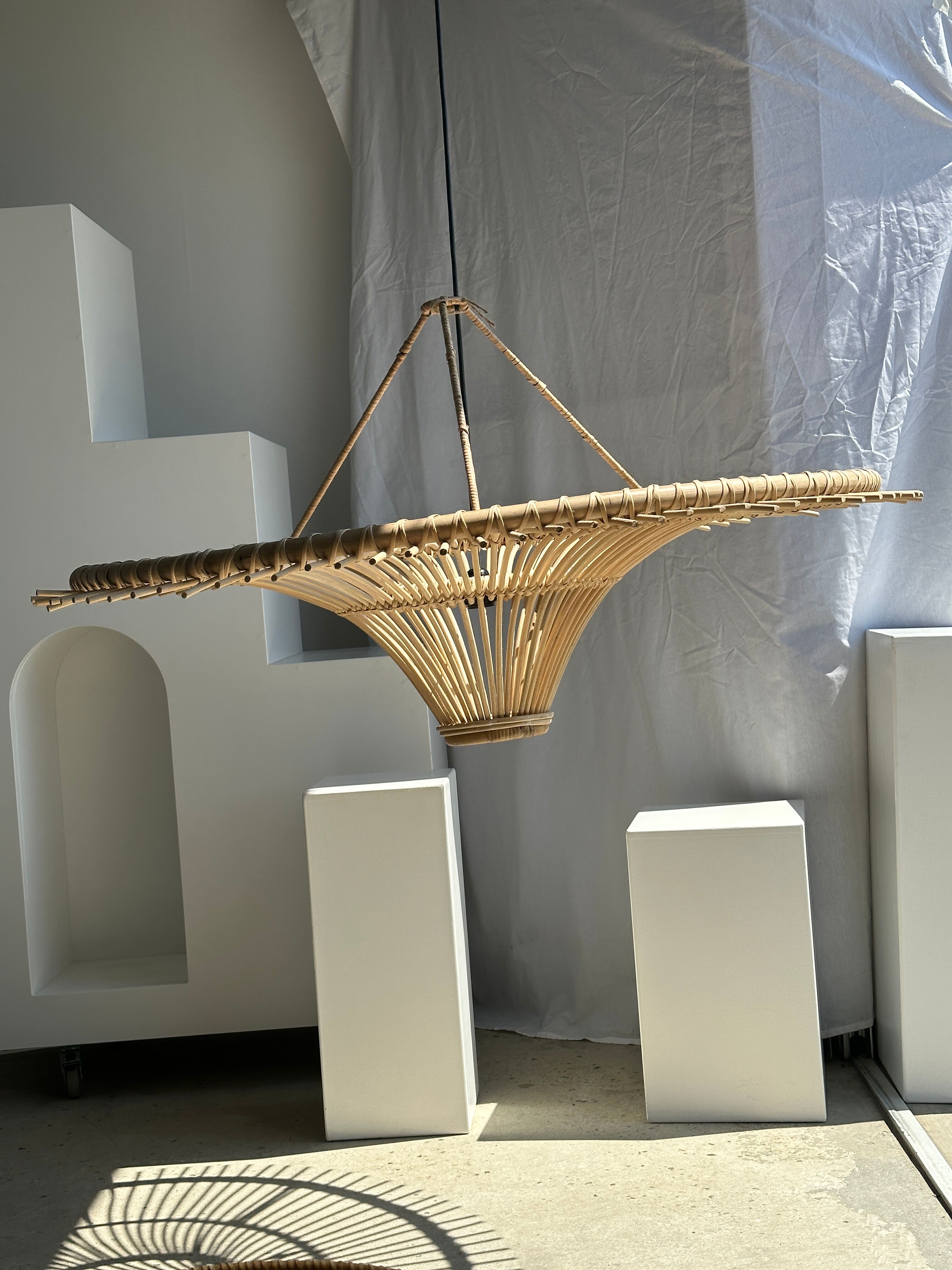 Suspension rattan saucer iron frame D:120 H:60