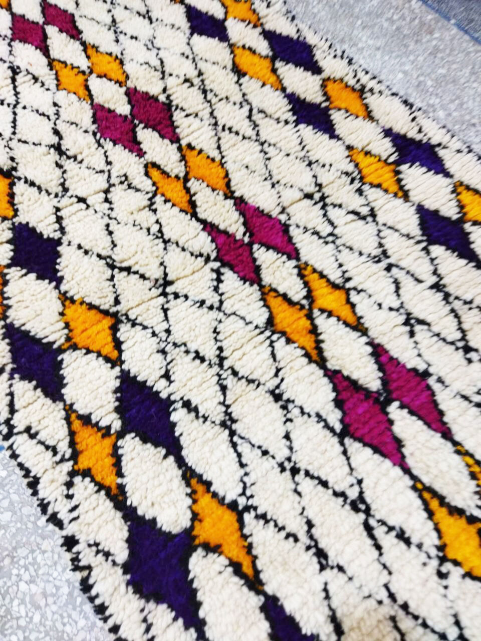 Moroccan berber carpet 190x100cm