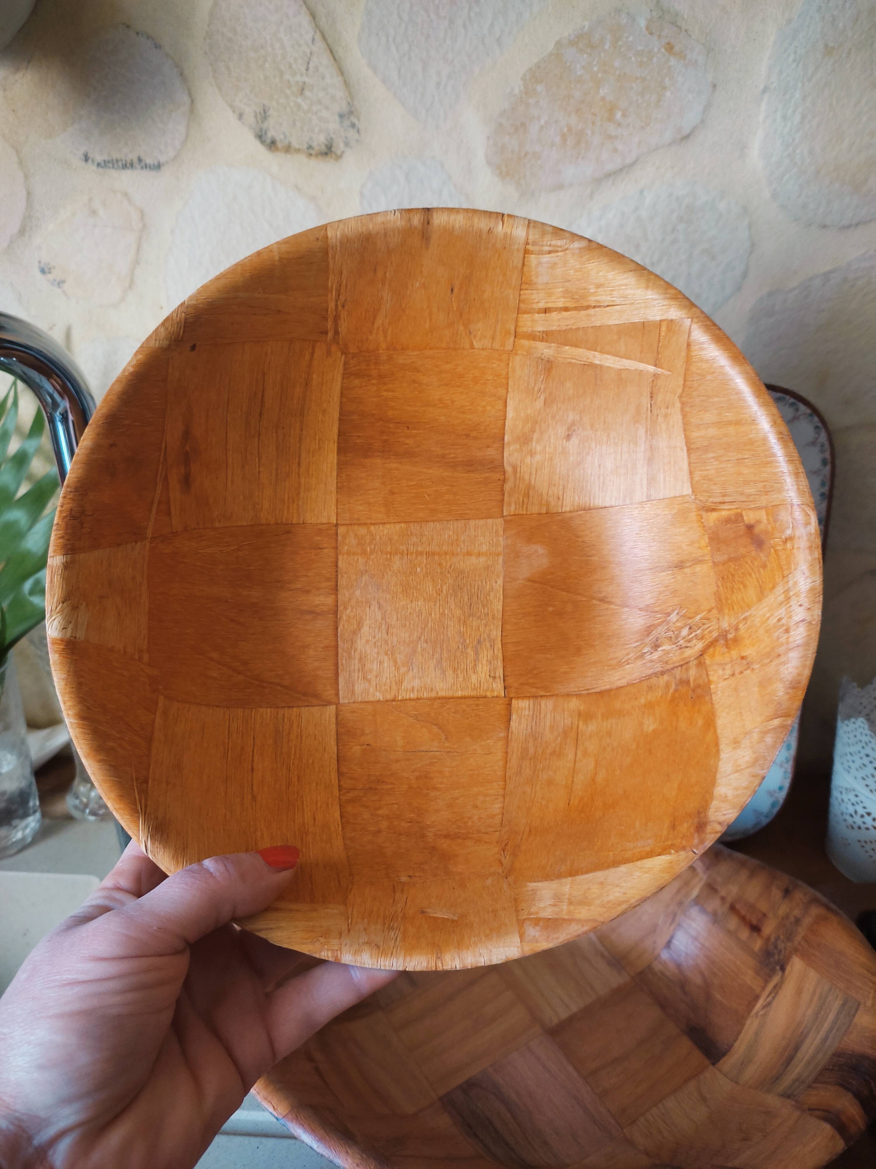 5 dishes in pressed laminated wood