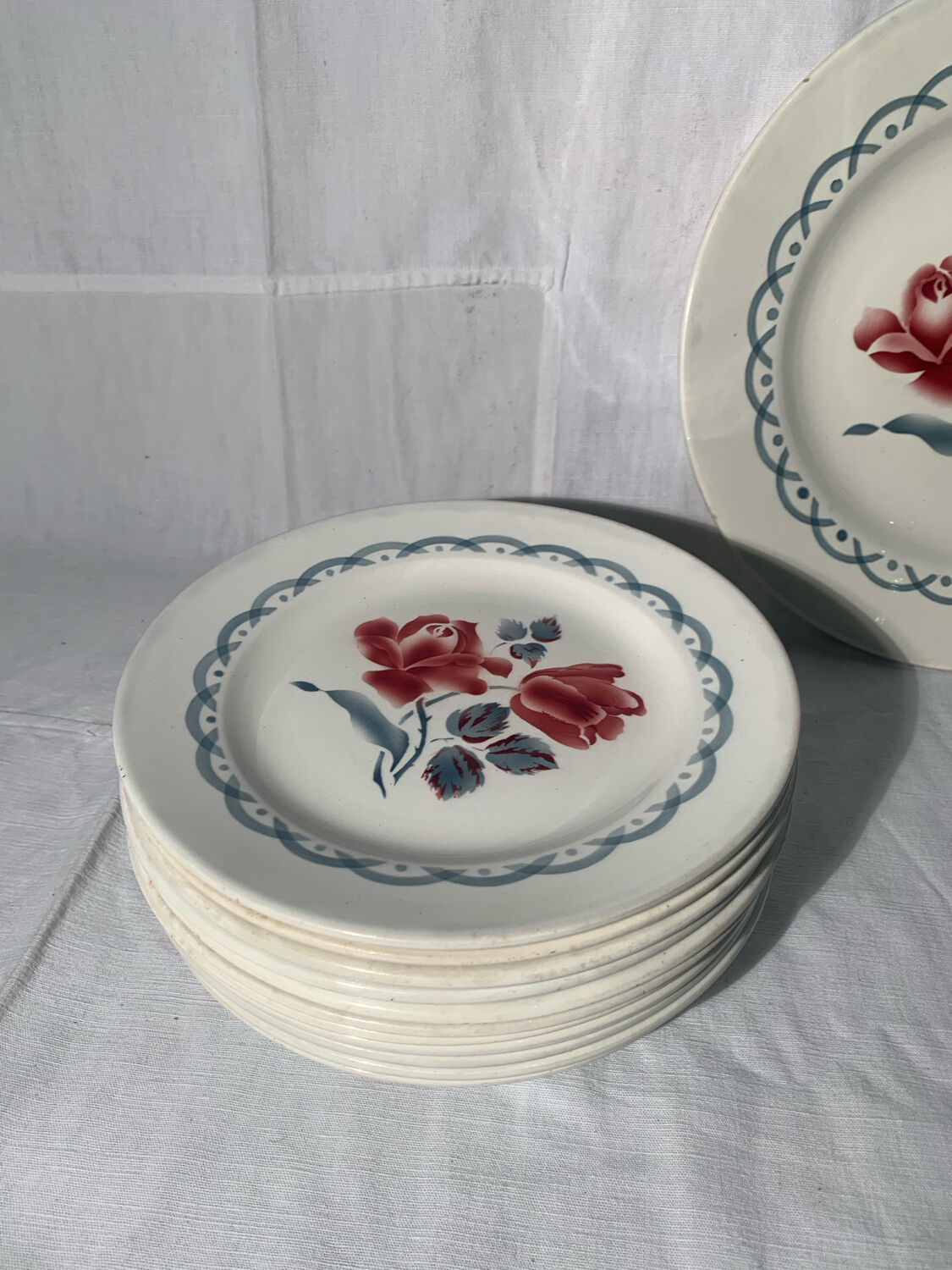 Art Deco service, Digoin Sarreguemines model, canes