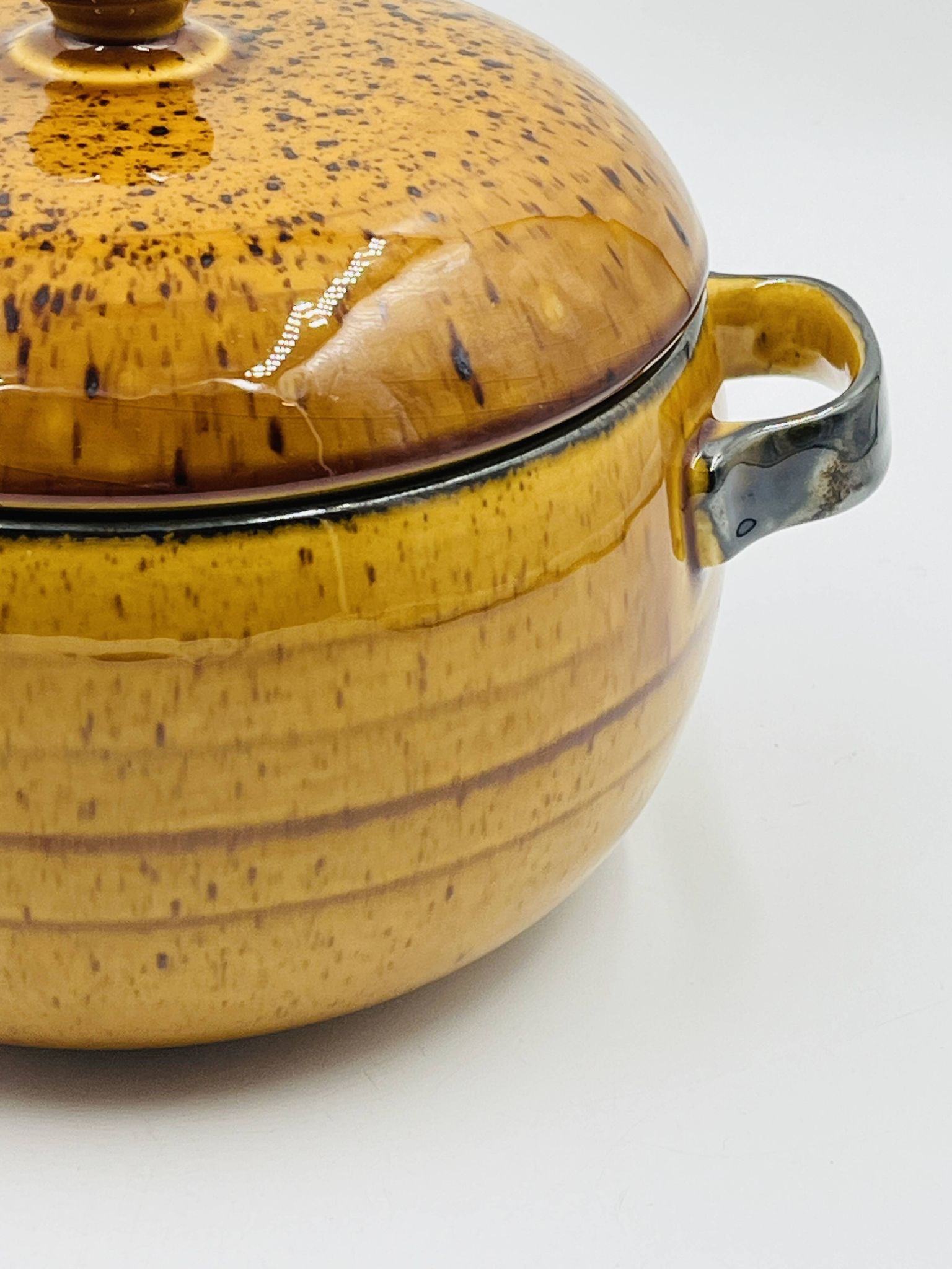 Boch La Louvière soup tureen, Palma decoration, vintage ceramic.