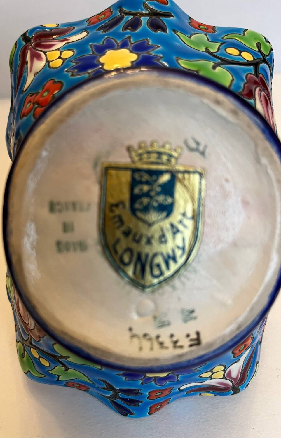 Small Longwy enamel basket