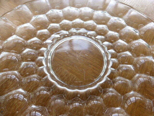Dish and 6 duralex plates in vintage transparent glass 1970