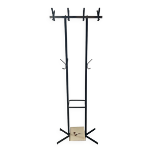 Porte manteau sur pied