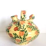 Chevrette in earthenware with flowers