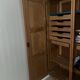 Armoire en bois art déco sculpture et moulures fleuries
