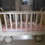 Toddler bed