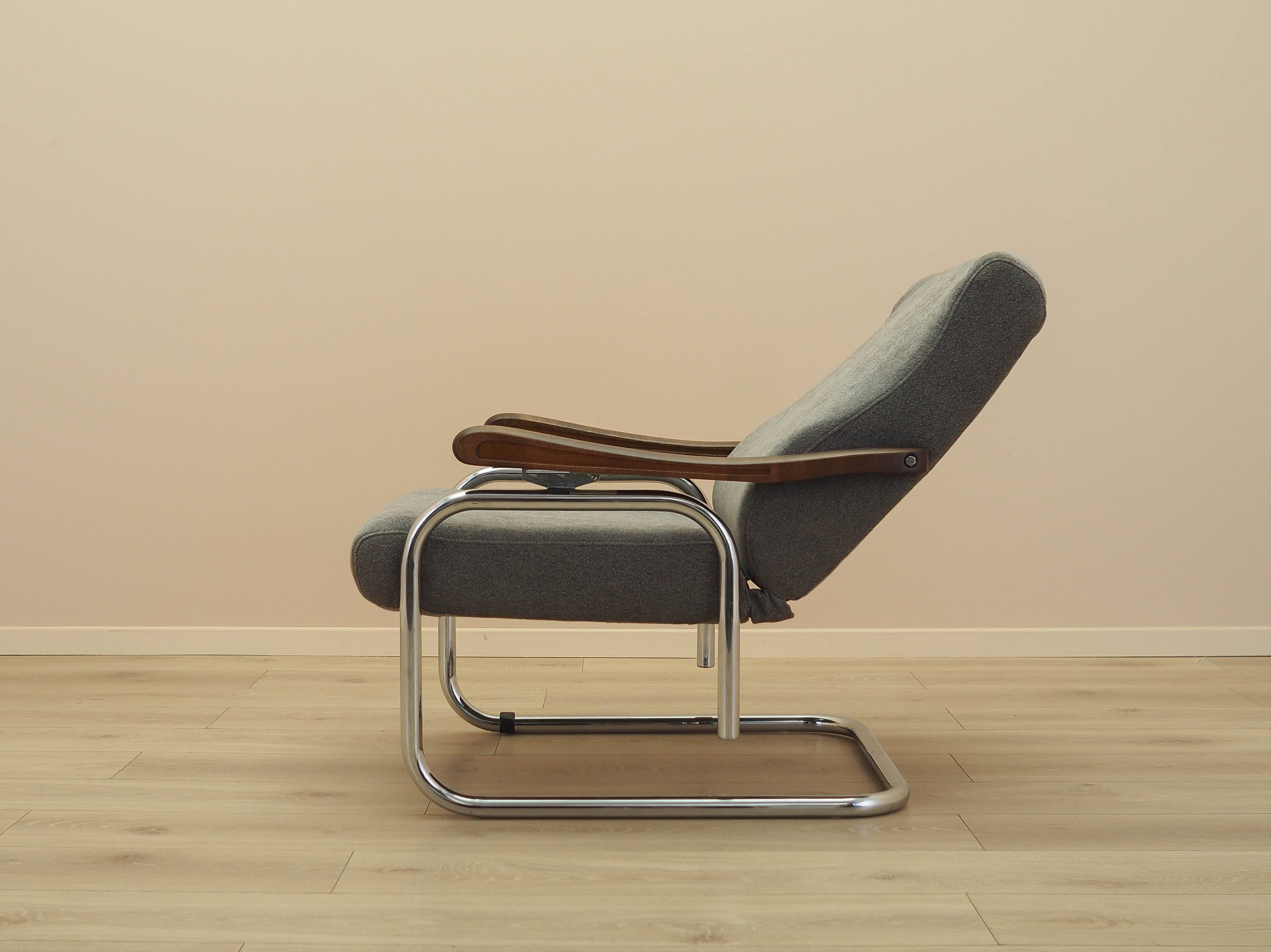 Italian lounge chair with reclining back, 1970s