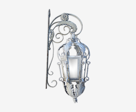 lantern and gallows