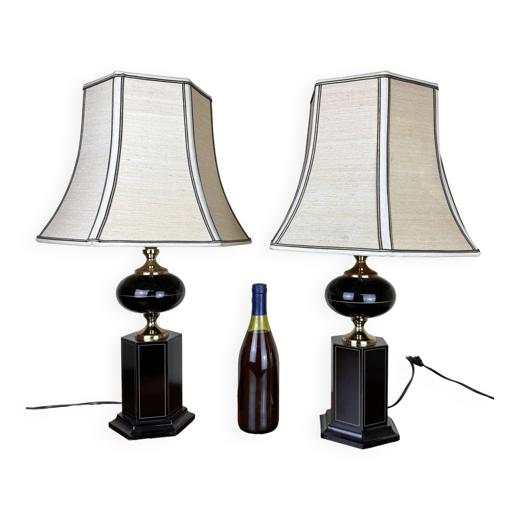 Maison le dauphin France: very large desk lamps from the 1970s