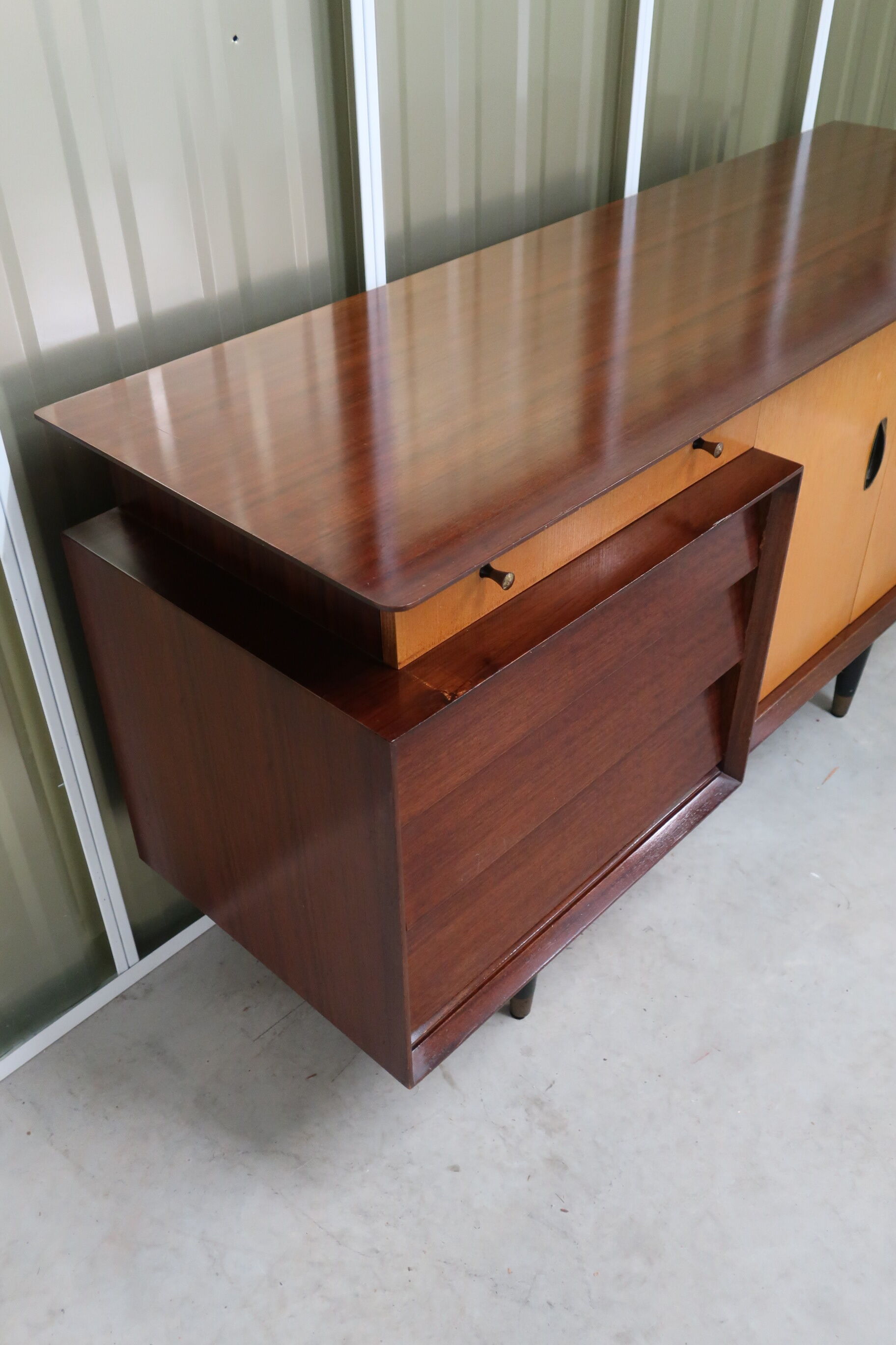 Teak thread of the 60s