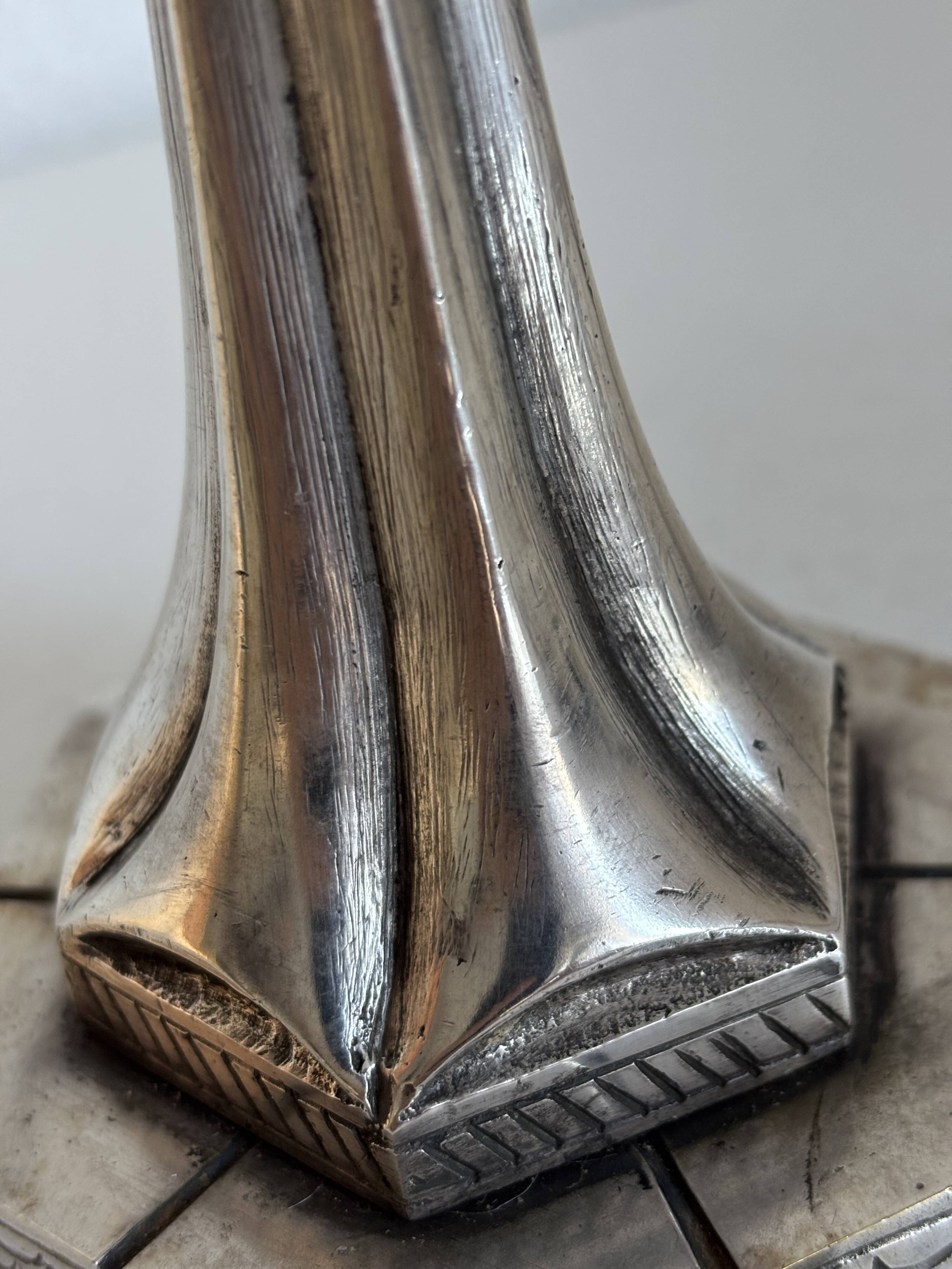 Art Deco table lamp from the 1920s–1930s — Tree trunk base in nickel metal
