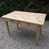 Farmhouse table