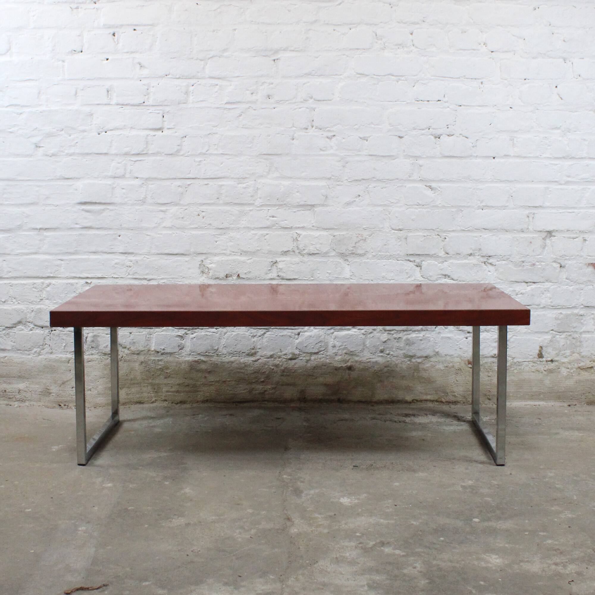 "59" coffee table by Pierre Guariche for Meurop