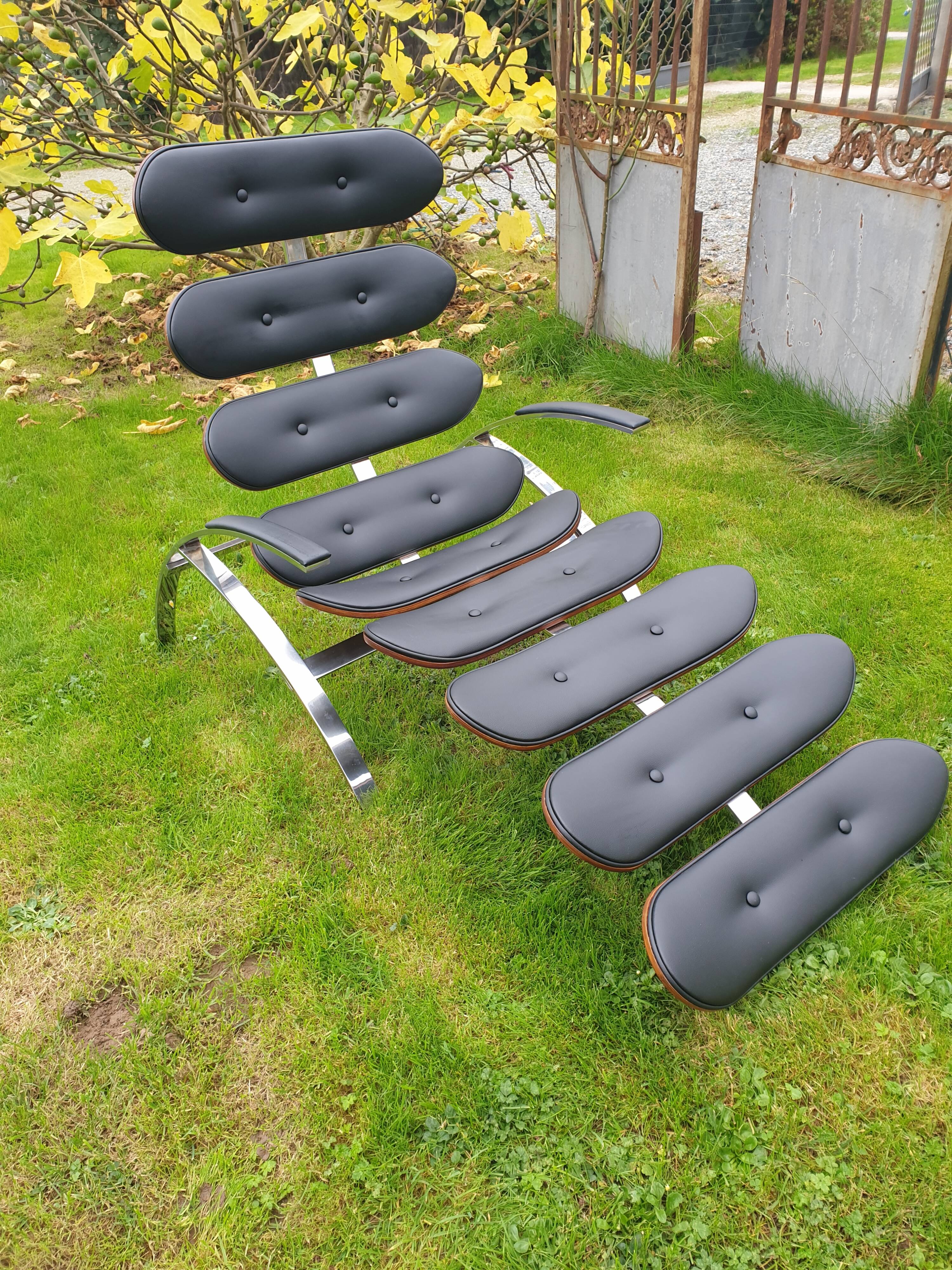 Chaise longue en métal chromé, années 1960-1970