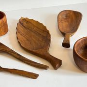 Lot coupelles en bois tourné et sculpté vintage