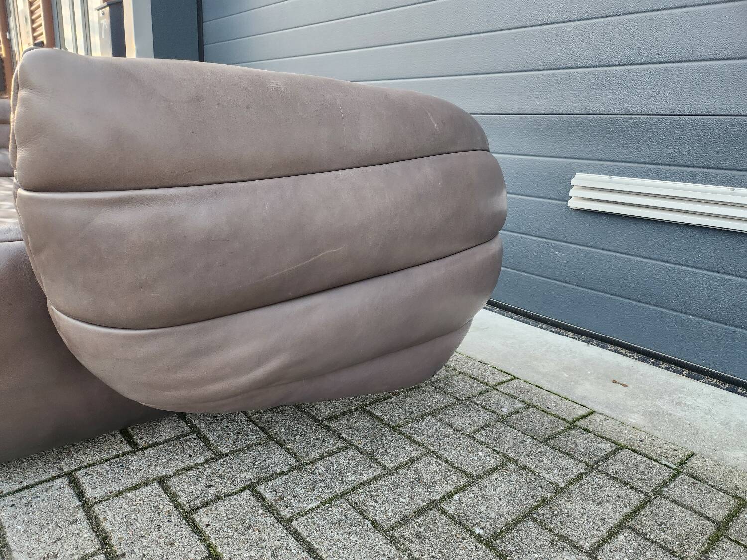 Baxter - Tactile sofa by Vincenzo De Cotiis