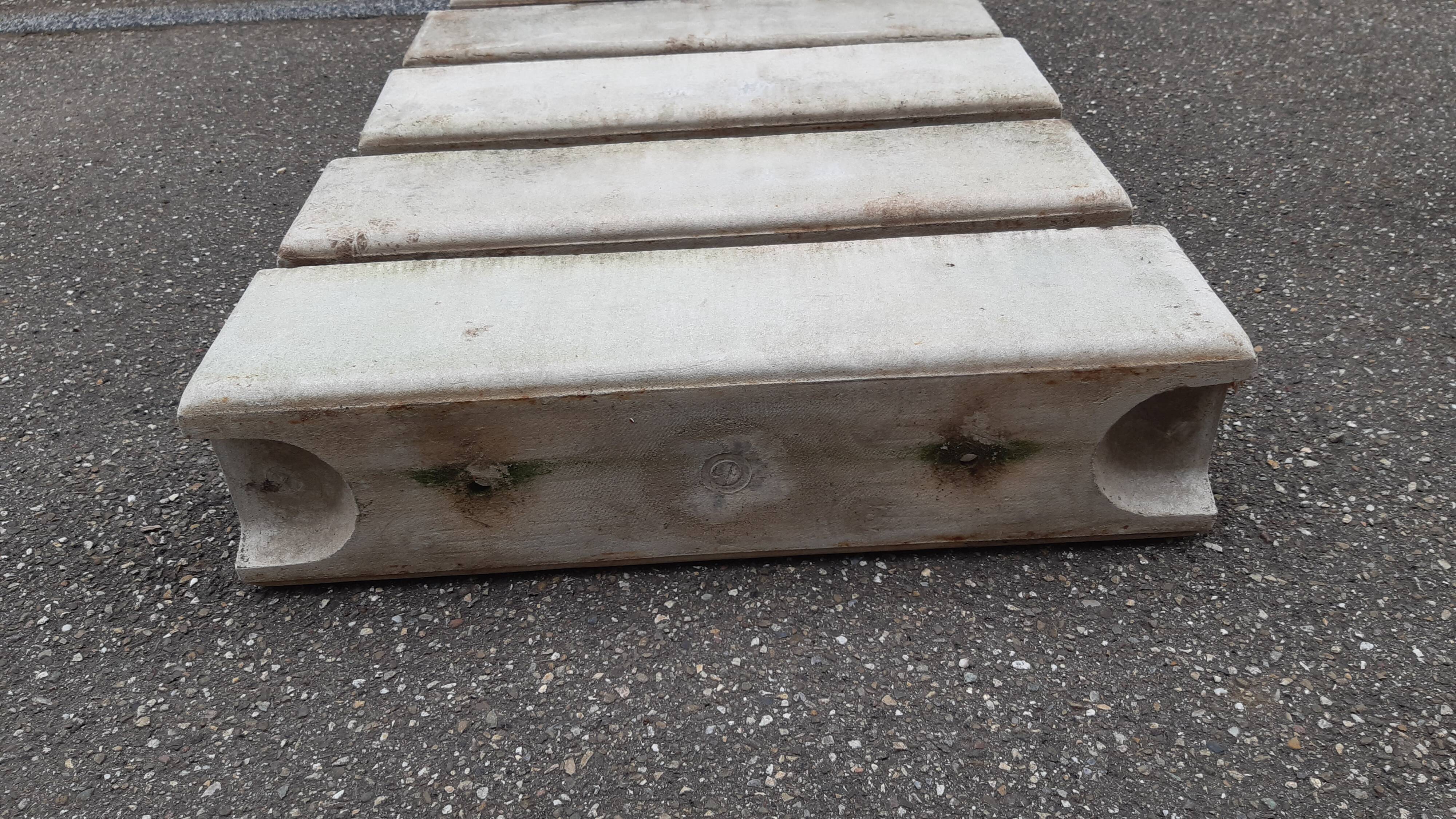 Set of 6 vintage Eternit edition planters