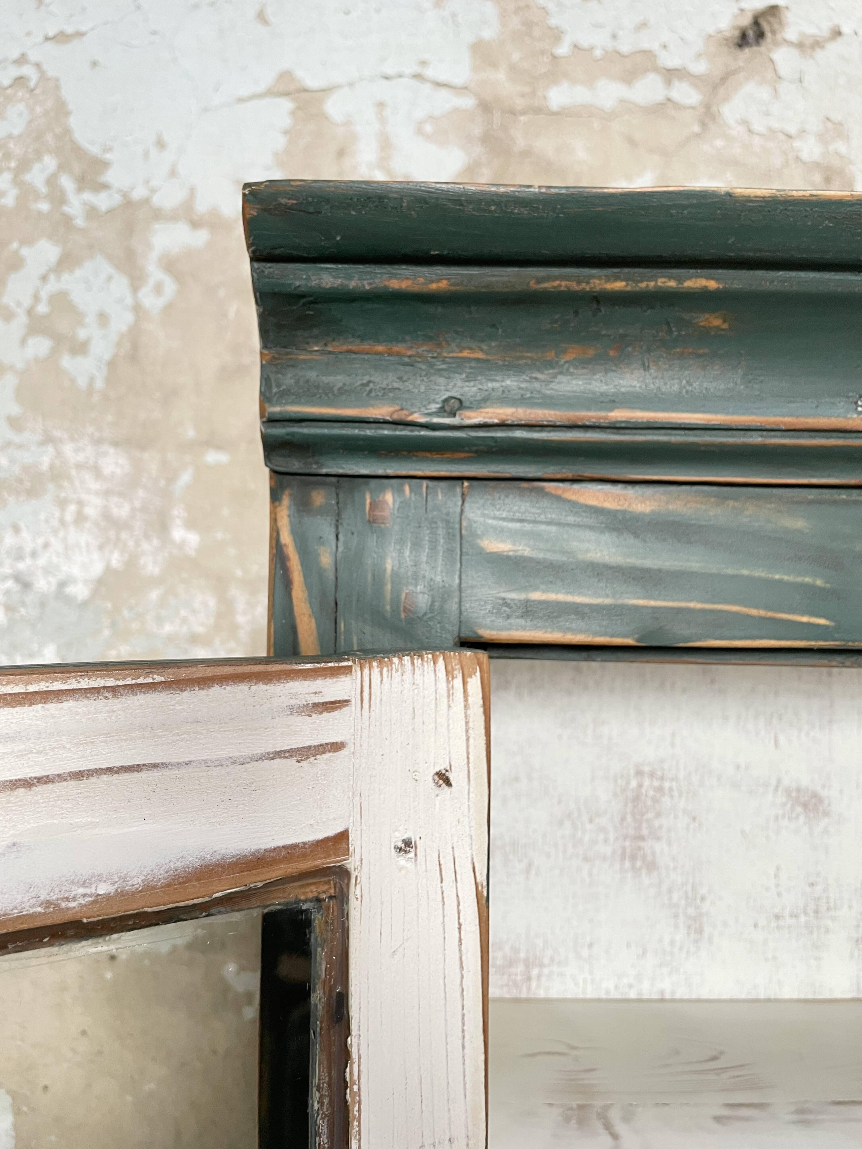 Furniture of trade showcase, around 1900.