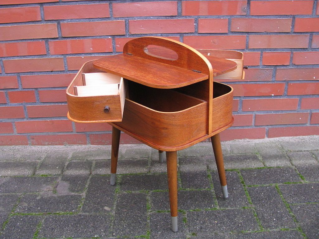 Mid century sewing box with / side table. asystent teak 1960/70s