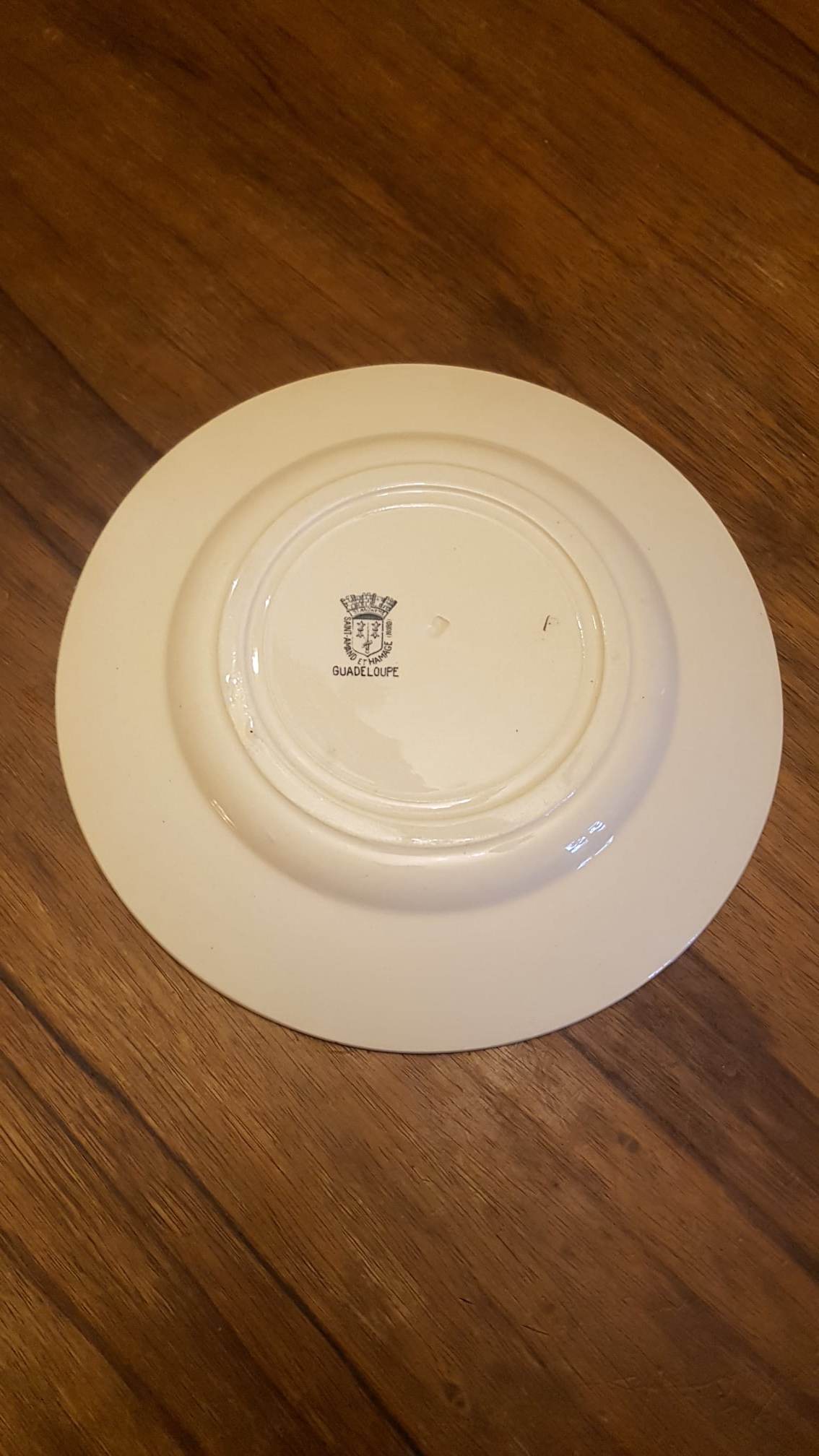 Plate in Iron Saint Amand & Hamage model Guadeloupe