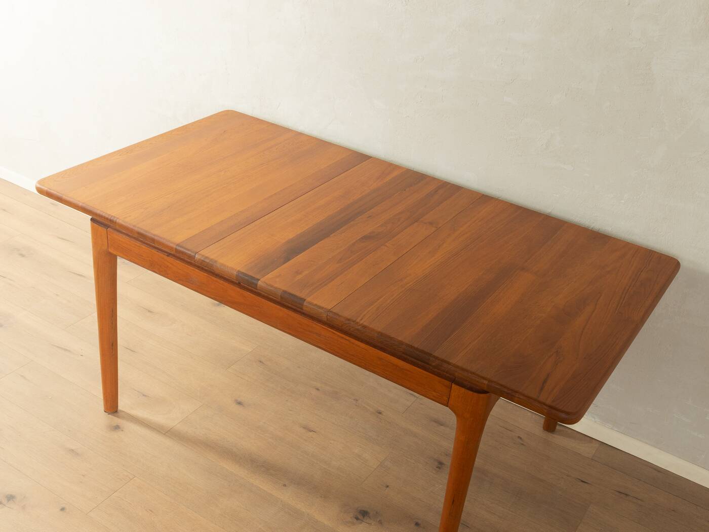 Glostrup Møbelfabrik | Grete Jalk – Extendable dining table, 1960s, teak