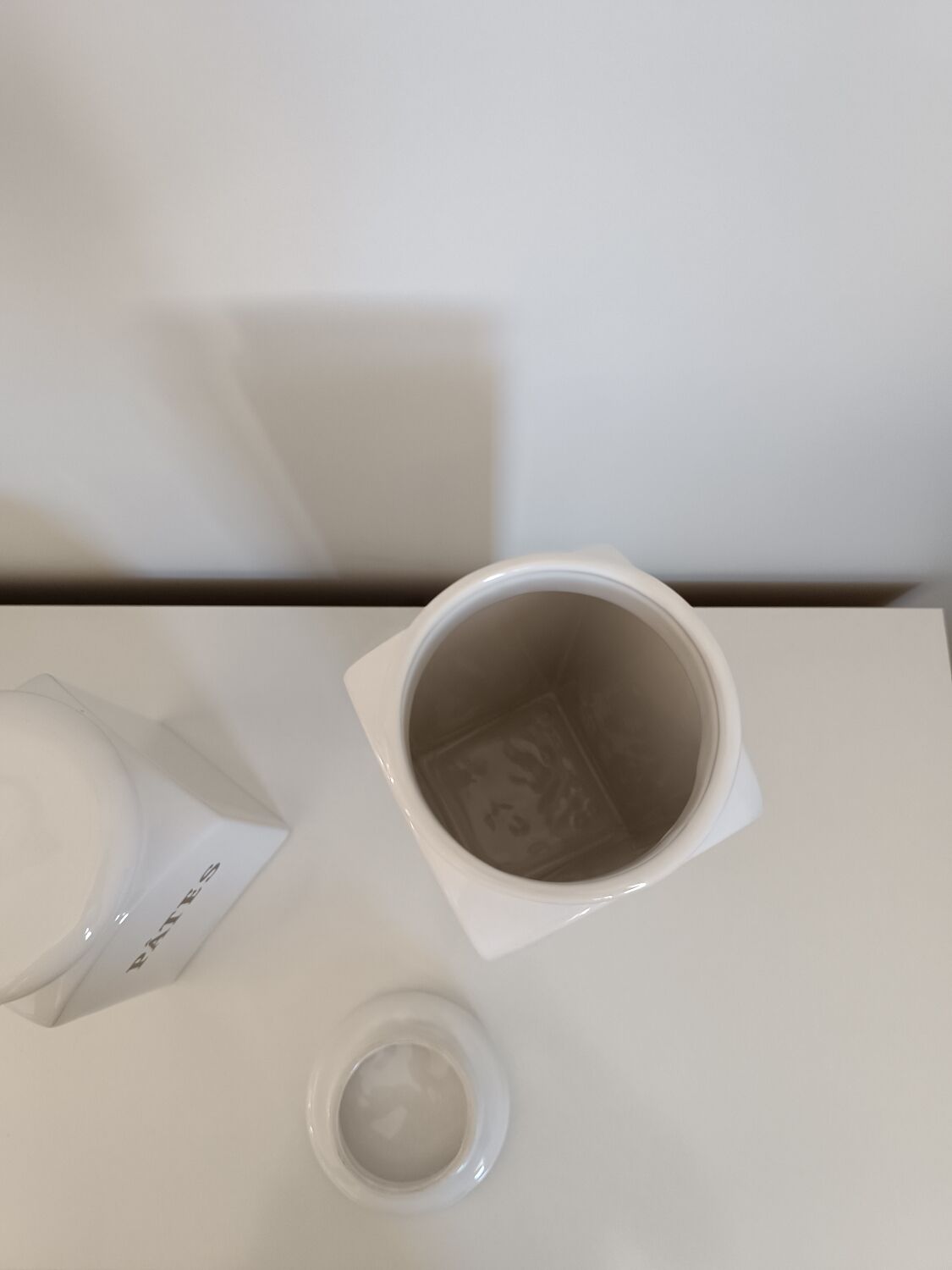 Set of 2 vintage kitchen pots / jars