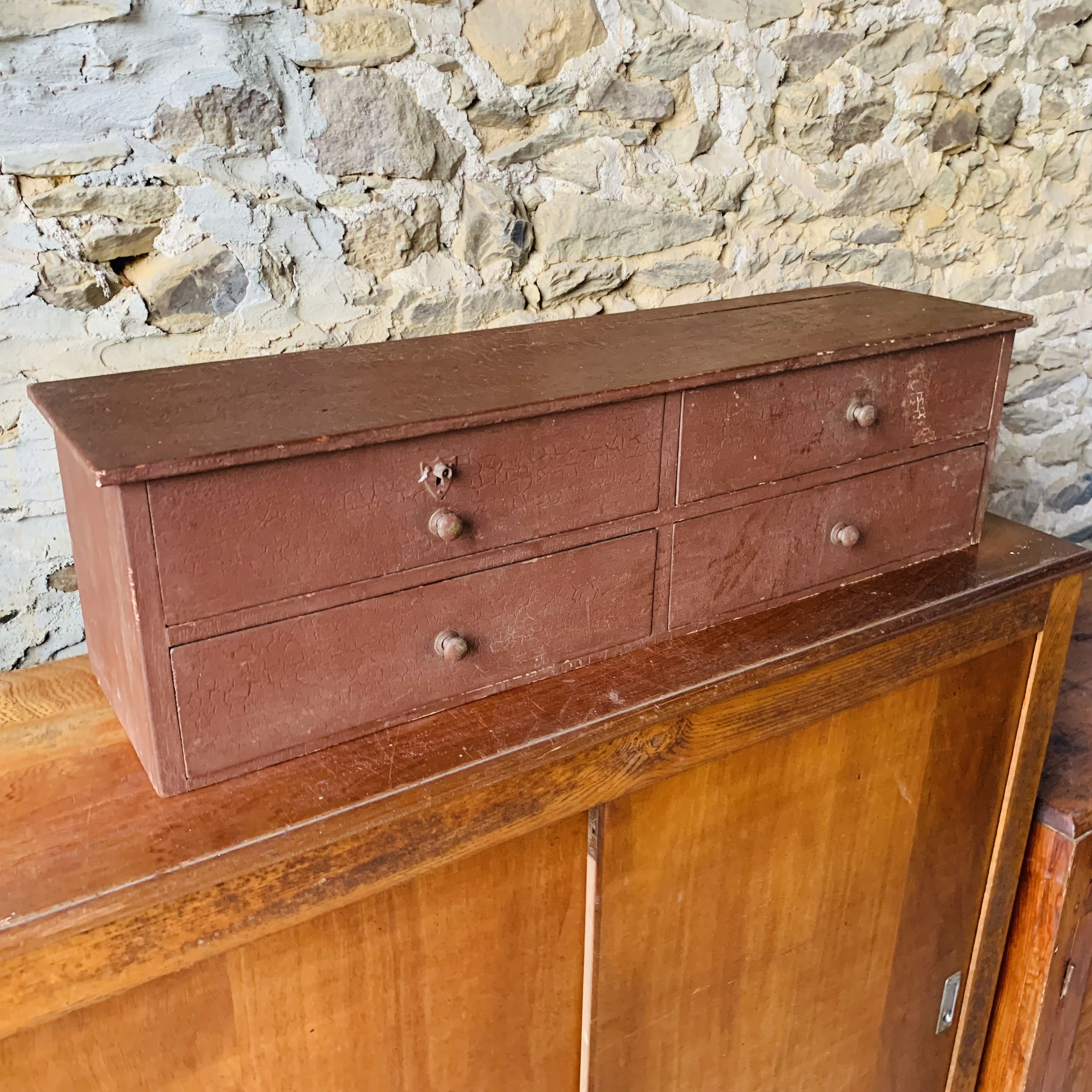Small piece of furniture 4 drawers