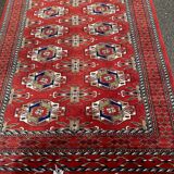 Handwoven Pakistani Persian rug in burgundy wool 120x190.