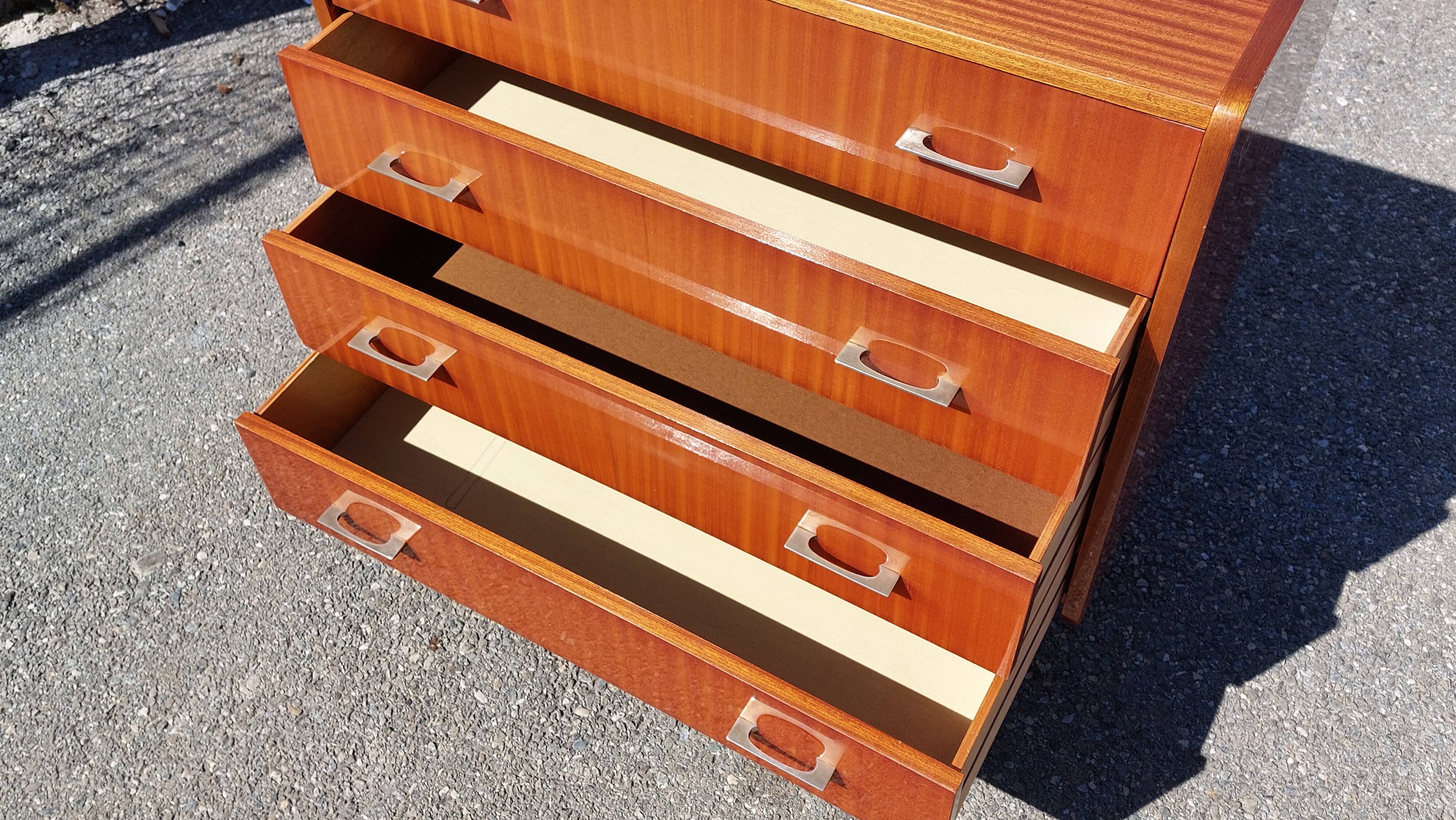 Vintage chest of drawers 60s 4 drawers