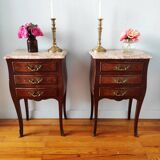 Paire de tables de chevet de style louis XV