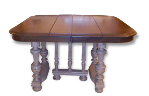 Table en chêne style henri 2