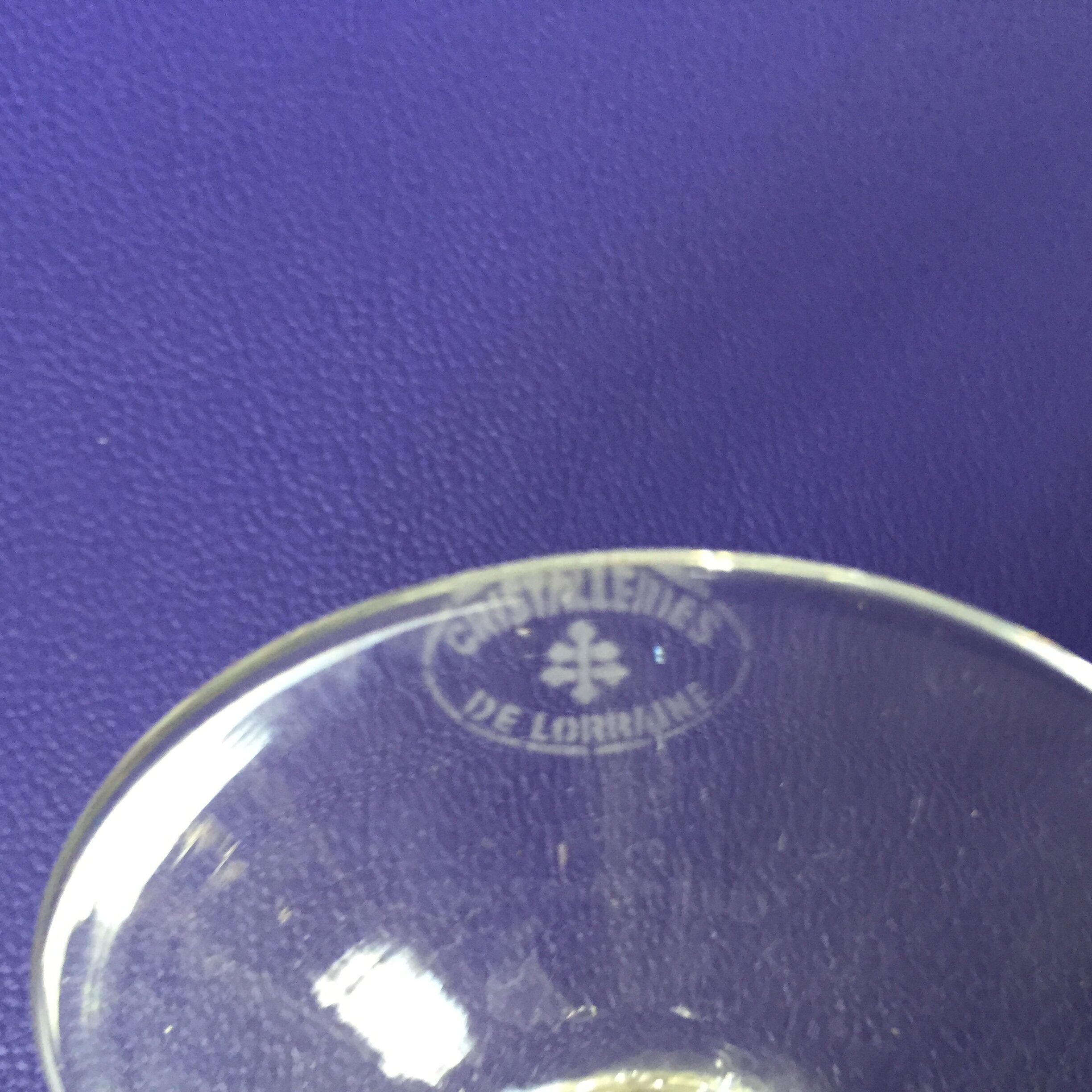 Set of 6 crystal wine glasses