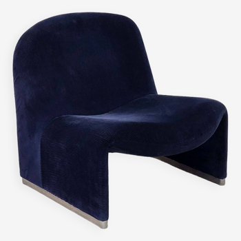 Alky Lounge Chair in Navy BlueCorduroy by Giancarlo Piretti for Anonima Castelli | Italian Space Age