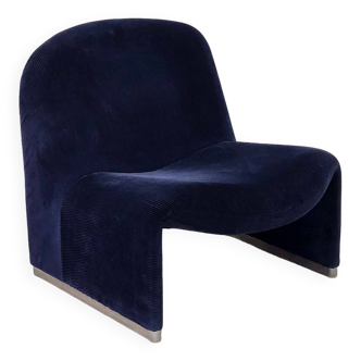 Alky Lounge Chair in Navy BlueCorduroy by Giancarlo Piretti for Anonima Castelli | Italian Space Age