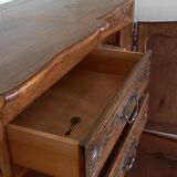 Old solid oak baut
