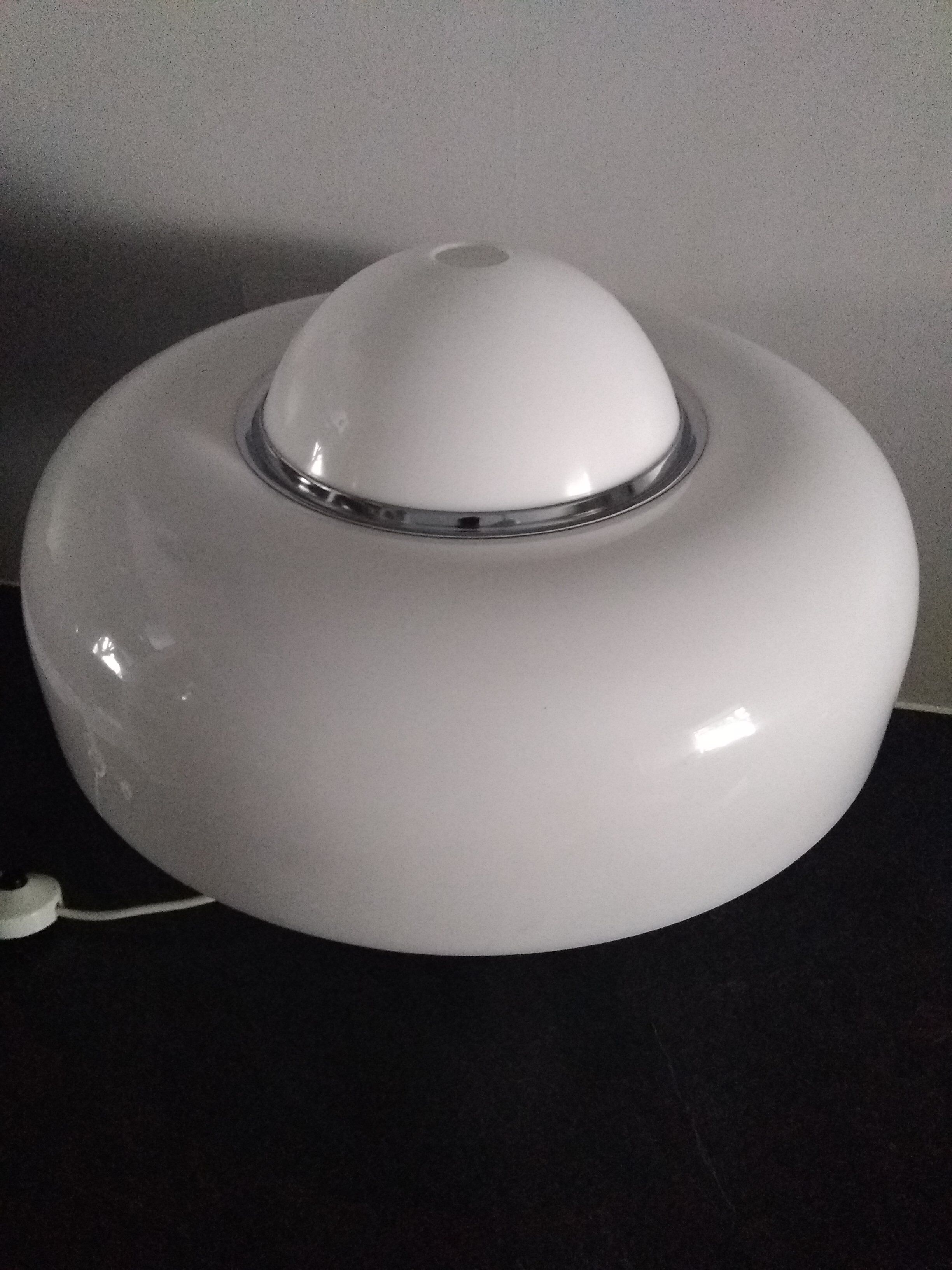 Guzzini Lamp