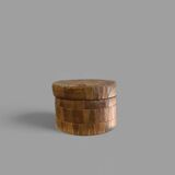 Leather pouf
