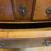 Louis XIV style chest of drawers in cherry, 4 drawers. Perfect condition.