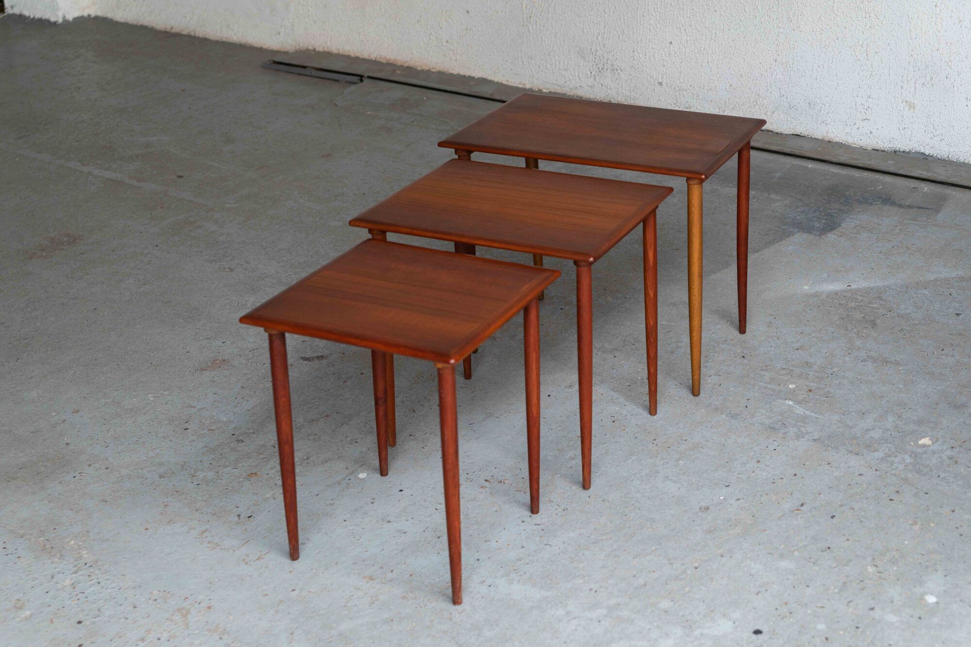 Set of 3 nesting tables, Danish design