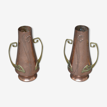 Vases en cuivre style Art Nouveau
