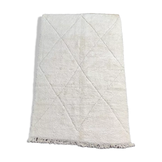 Large Berber carpet white diamond 200x320 cm